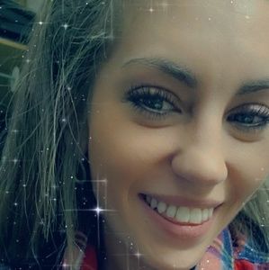 Meet your Posher, Katherine